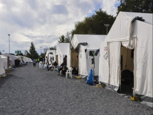 Das Zeltlager an der Bremer Straße ist Geschichte. Die letzten  Bewohner des Camps wurden am Wochenende auf winterfeste Wohnquartiere verteilt. Foto: drk sachsen