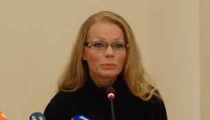 Kathrin Oertel