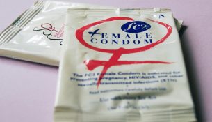 hiv test female-condoms