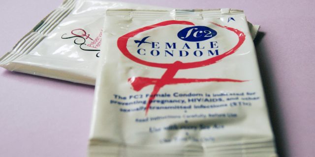 hiv test female-condoms